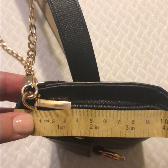Steve Madden Belt Bag - Picture 5 of 5